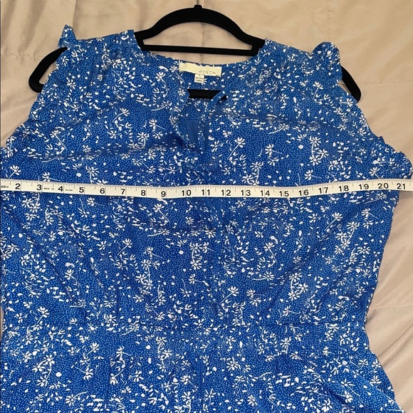 Pinch Blue and White Floral Pattern Dress - Picture 11 of 12